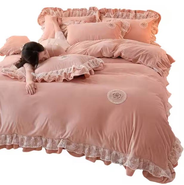 Wholesale Coral Velvet Milk Velvet Bed Sheets Duvet Covers Flannel Bedding Four Piece Set