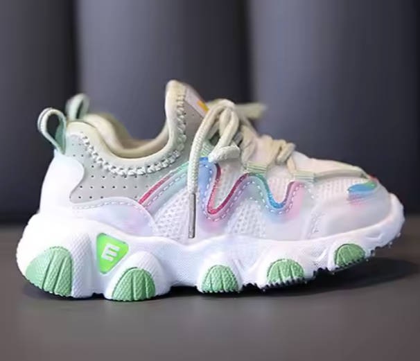 Children's Korean sports shoes spring and autumn new boys' super light soft sole casual shoes girls