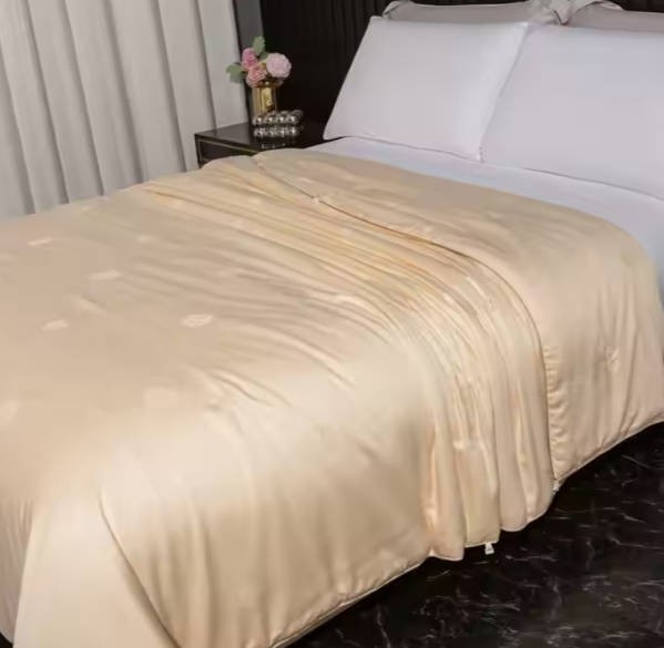 Simple and comfortable bedding core 100% pure handmade organic silkworm silk quilt